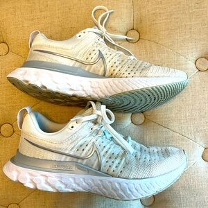 Nike React Flyknit 2